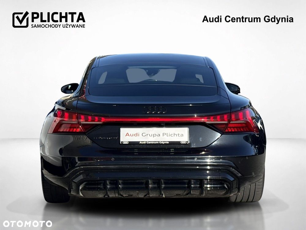 Audi e-tron GT - 5