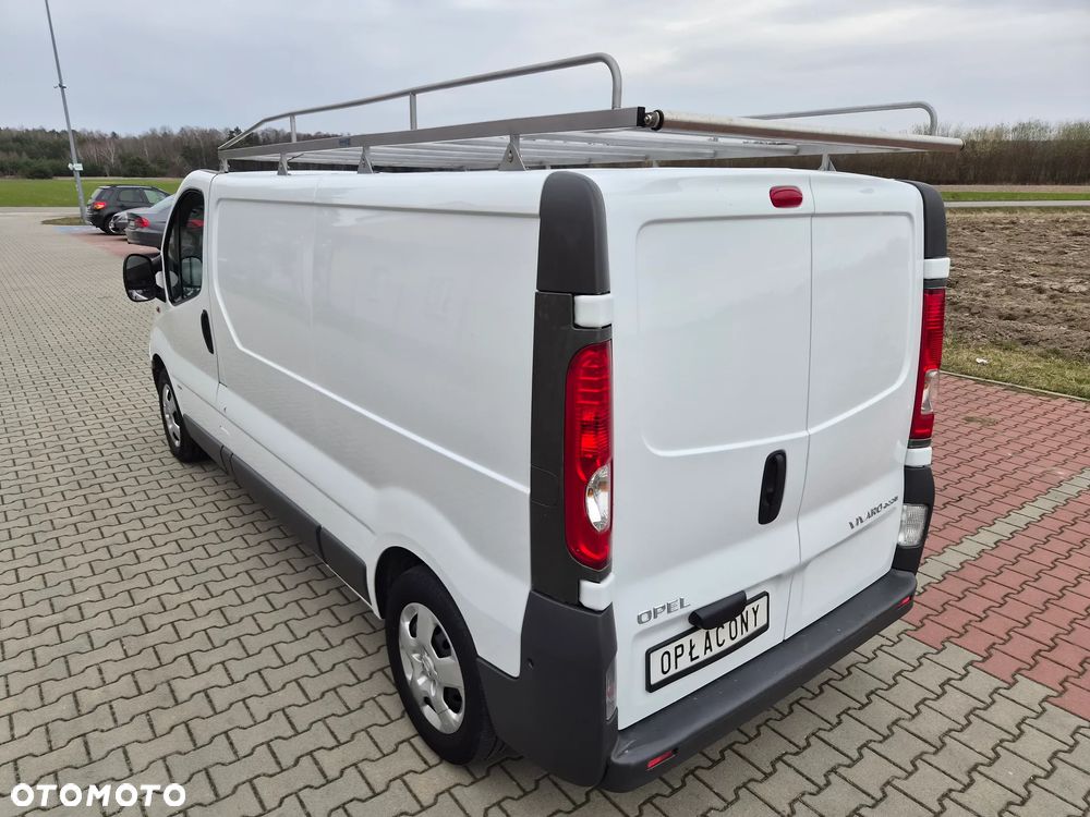 Opel Vivaro - 15