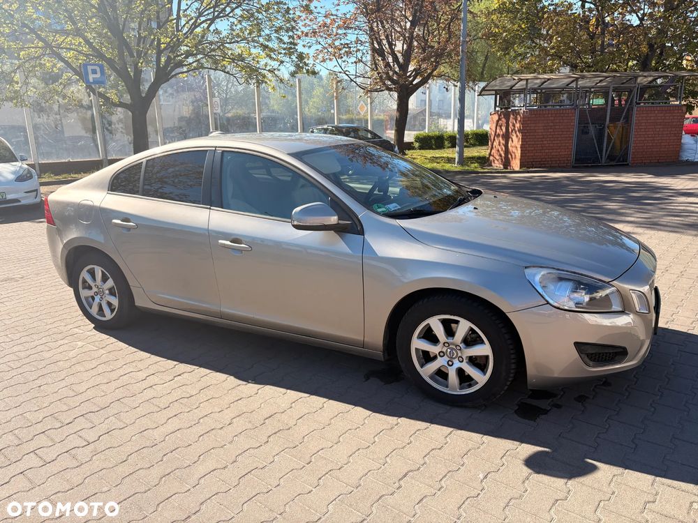 Volvo S60 D3 - 8