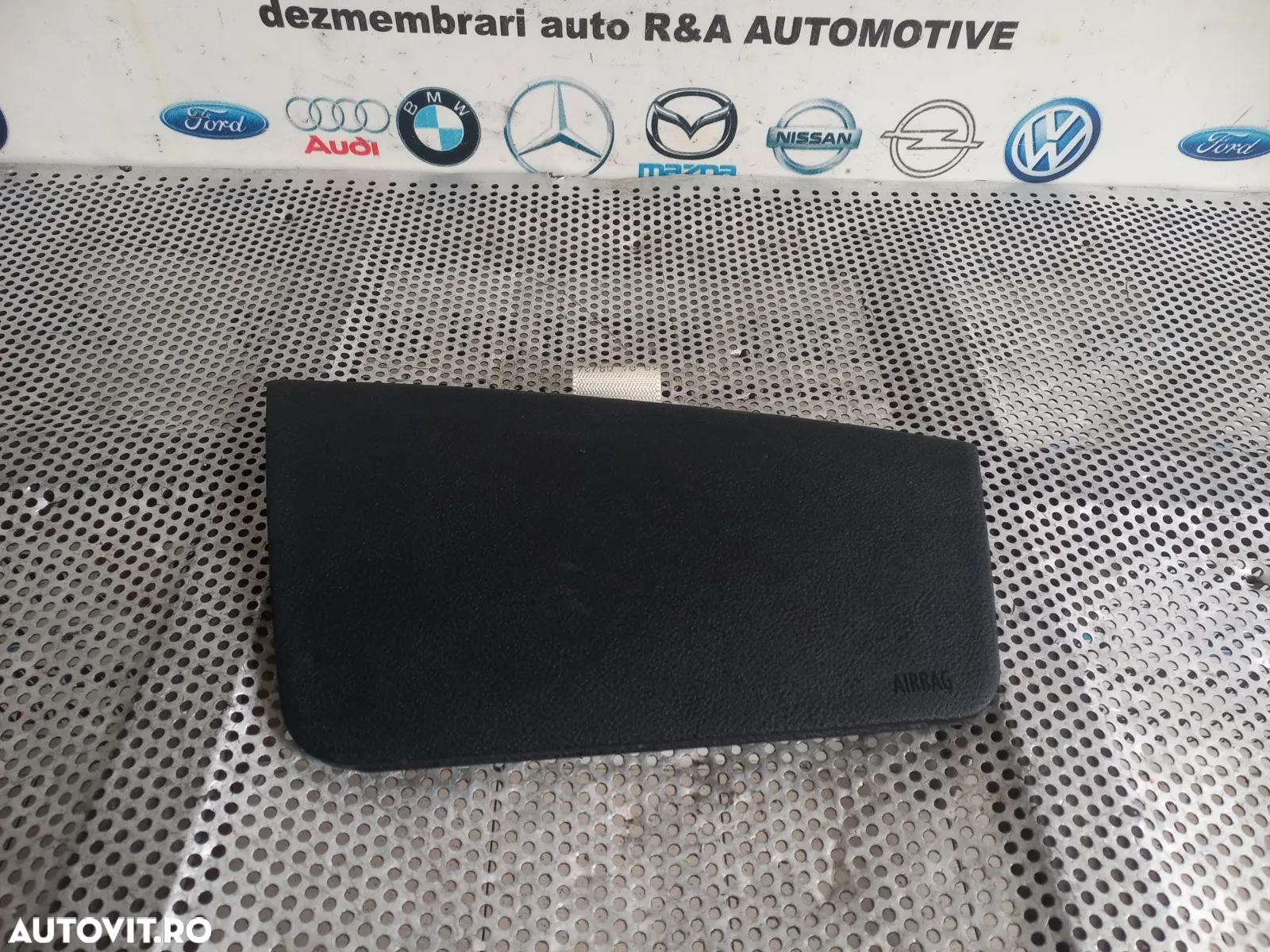 Airbag Pasager Cu Capac Plansa Bord Bmw X3 E83 Volan Stanga Livram Oriunde - Dezmembrari Arad - 5