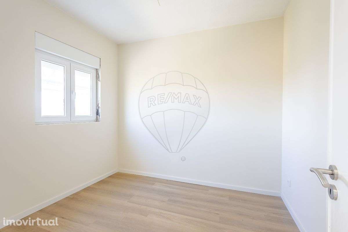 Moradia T2 para arrendamento - Grande imagem: 5/9
