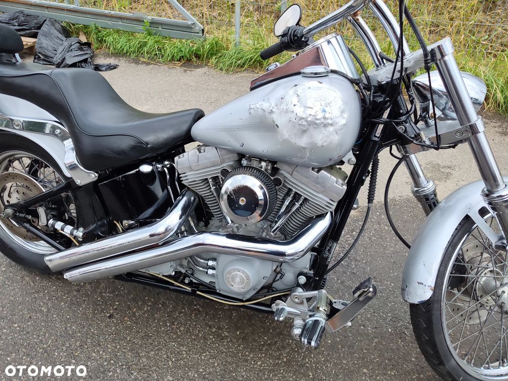 Harley-Davidson Softail Standard - 3