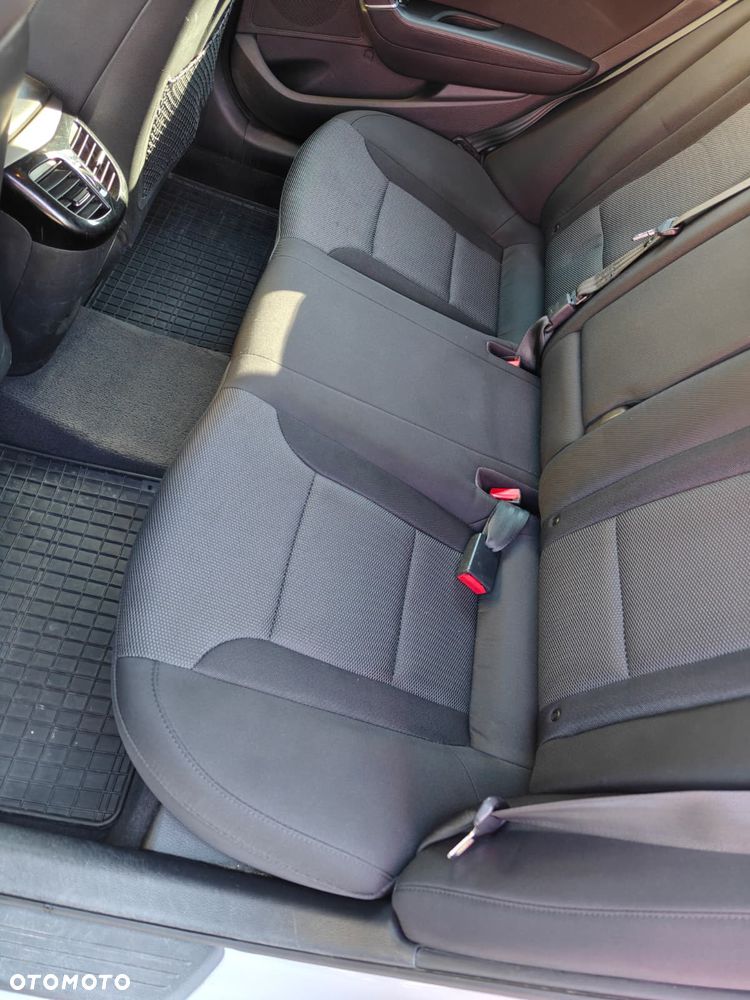 Hyundai i40 1.6 GDI Classic - 11