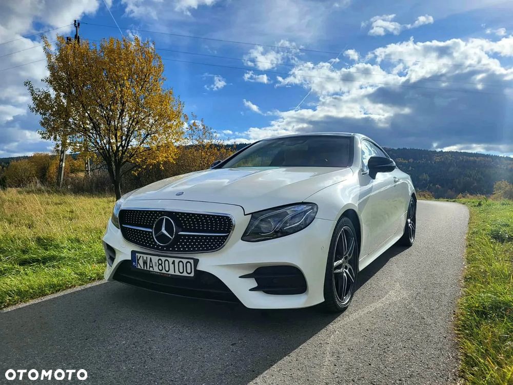 Mercedes-Benz Klasa E 400 4-Matic 9G-TRONIC - 19