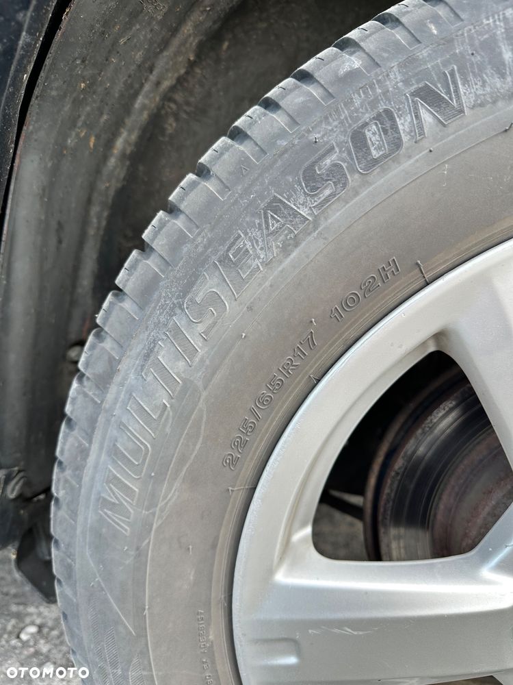 Toyota RAV4 - 10