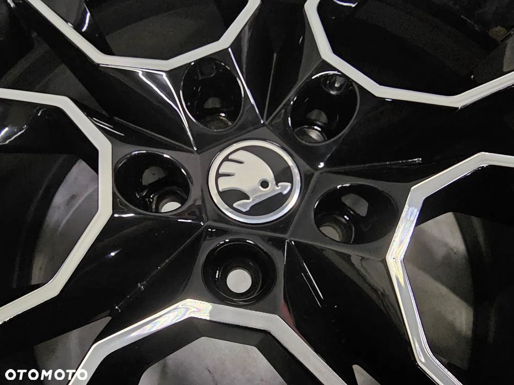 FELGI KOŁA SKODA OCTAVIA 5E0601025AH 7,5x19 ET51 - 5