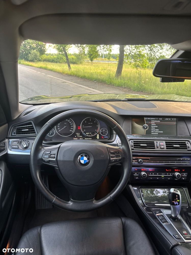 BMW Seria 5 520d - 8