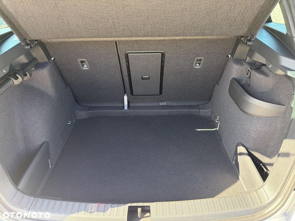Skoda Karoq 1.5 TSI ACT Sportline DSG - 27