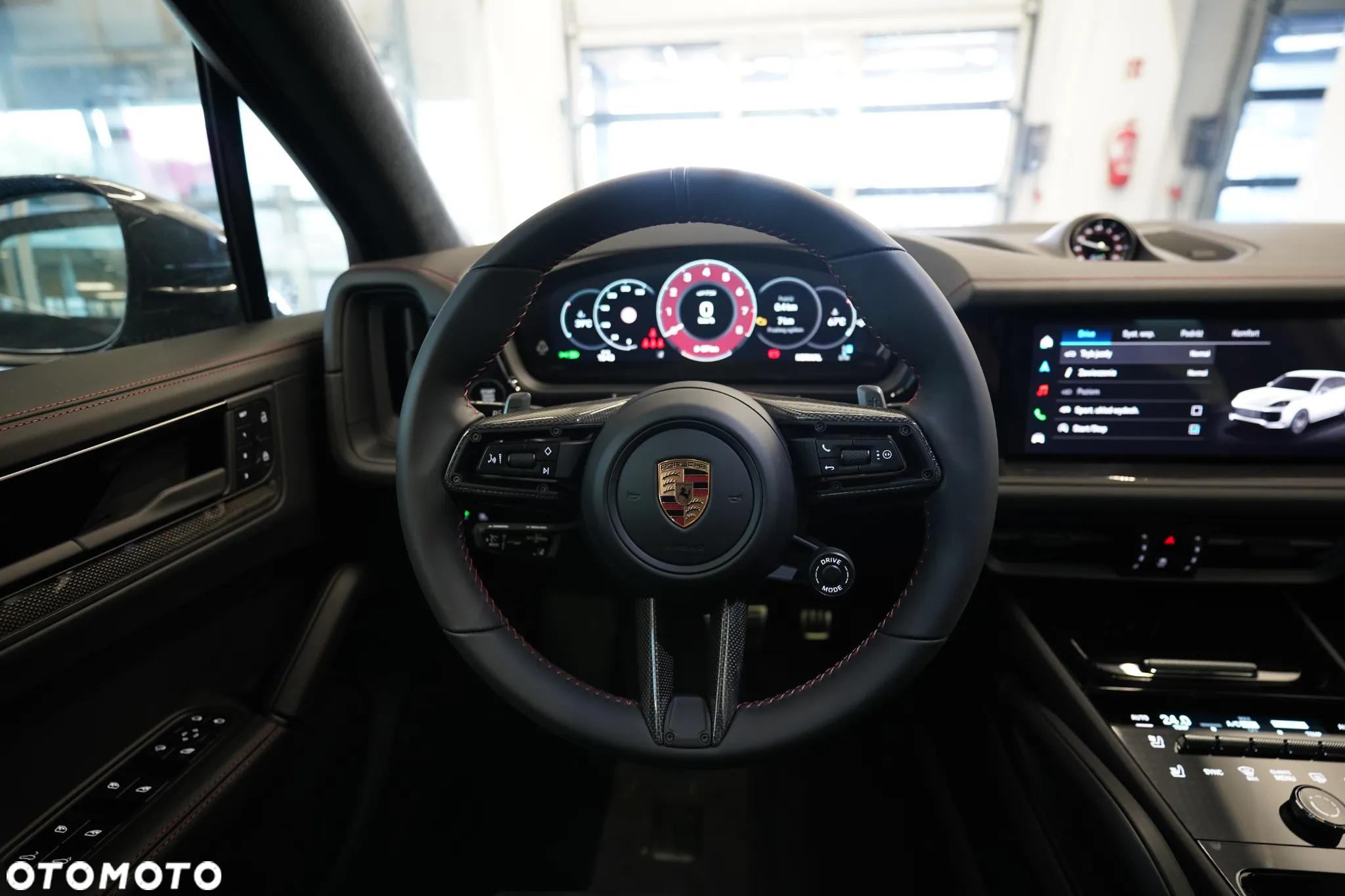 Porsche Cayenne GTS - 16