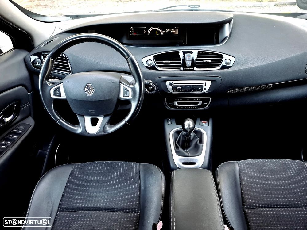 Renault Grand Scénic 1.5 dCi Luxe 7L - 6