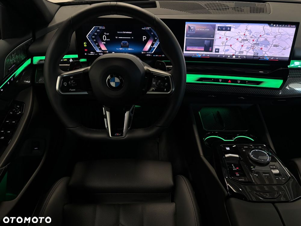 BMW Seria 5 540d xDrive mHEV M Sport - 8