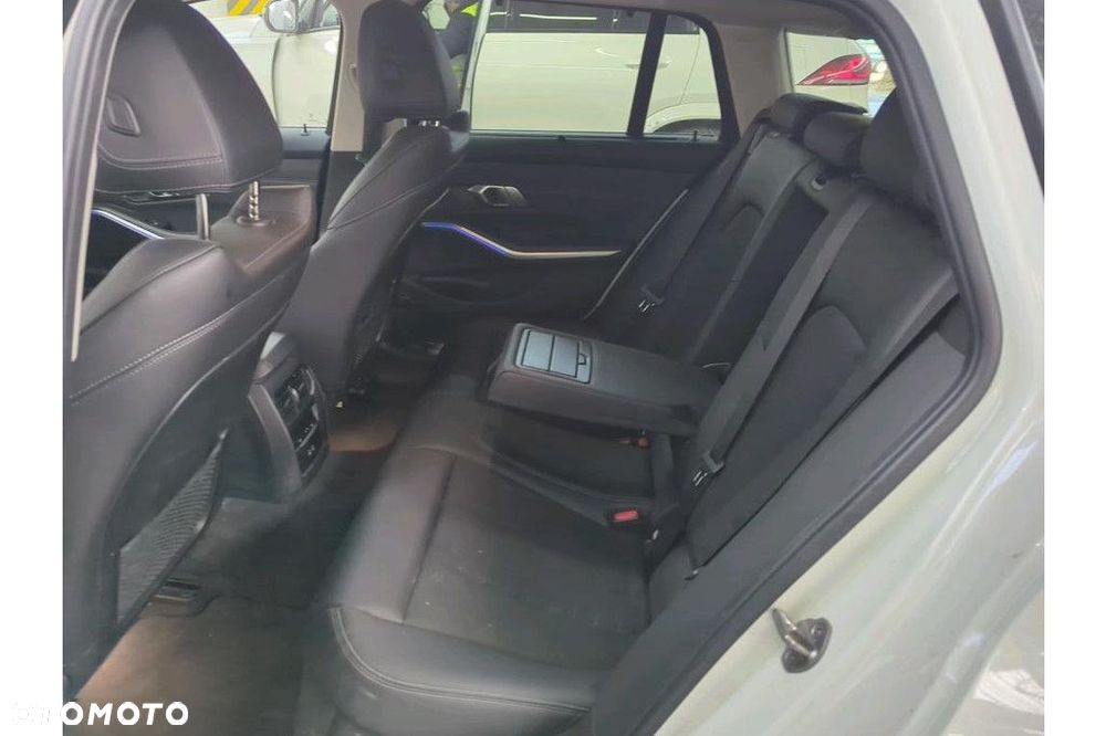 BMW Seria 3 - 7