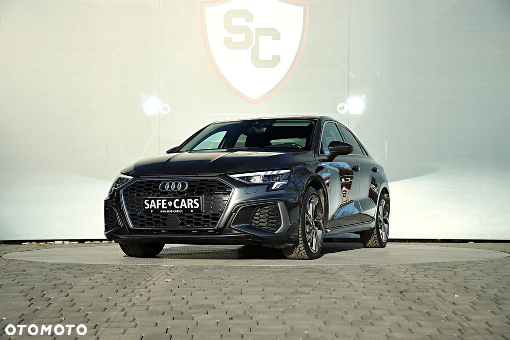 Audi A3 Limousine 35 TFSI Sport S tronic - 4