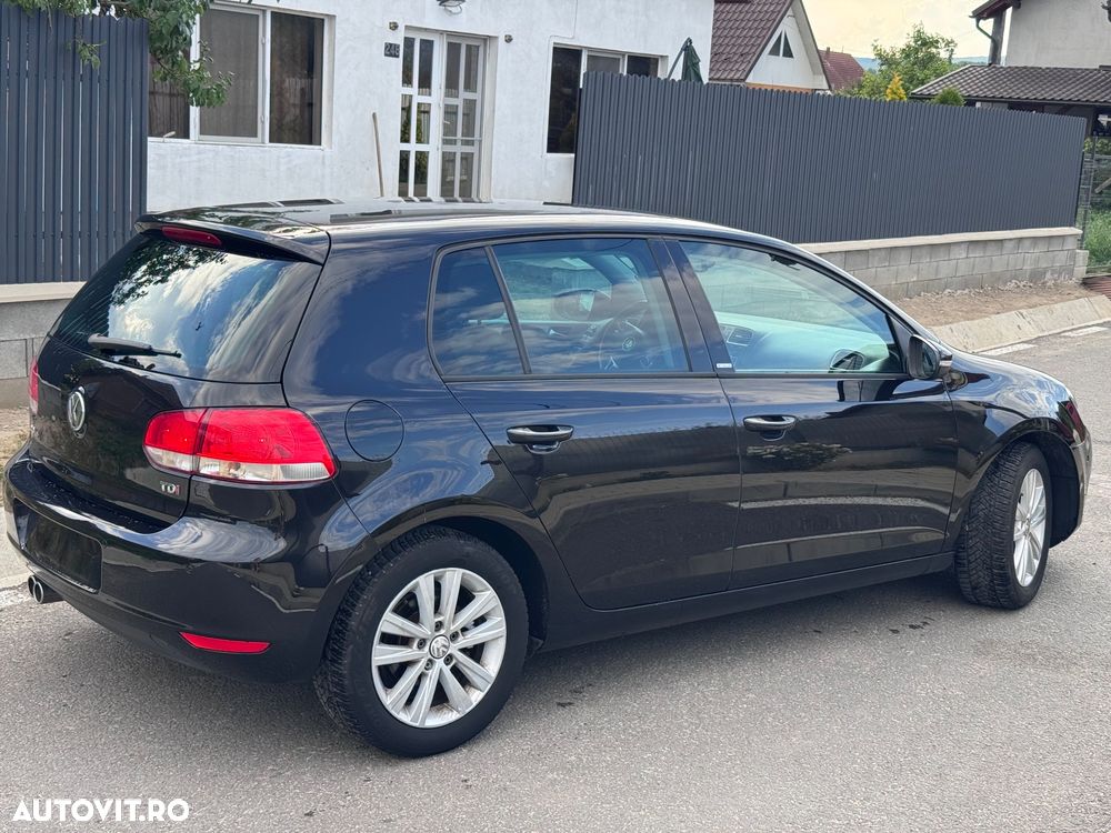 Volkswagen Golf 1.6 TDI DPF Style - 4