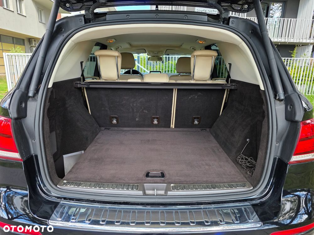 Mercedes-Benz GLE - 30