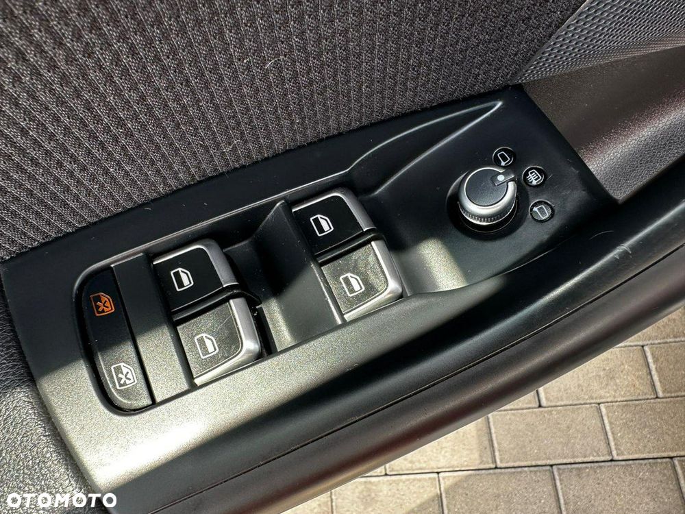 Audi Q3 2.0 TDI - 17