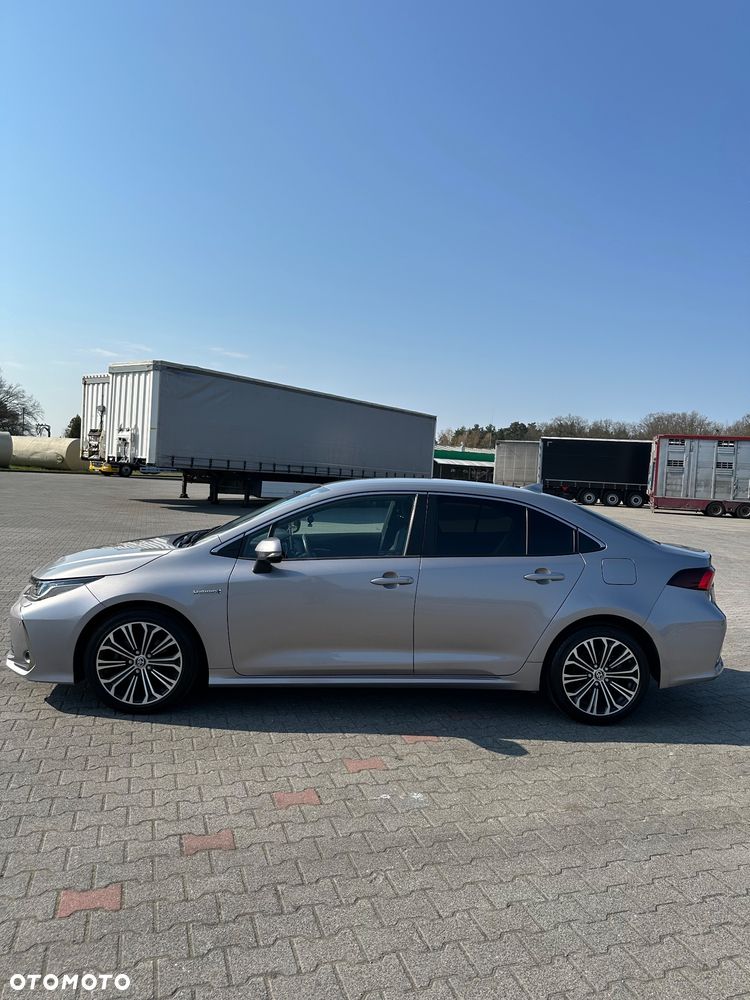 Toyota Corolla 1.8 Hybrid Comfort - 12
