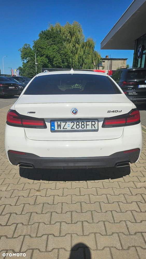 BMW Seria 5 540d xDrive mHEV M Sport sport - 14