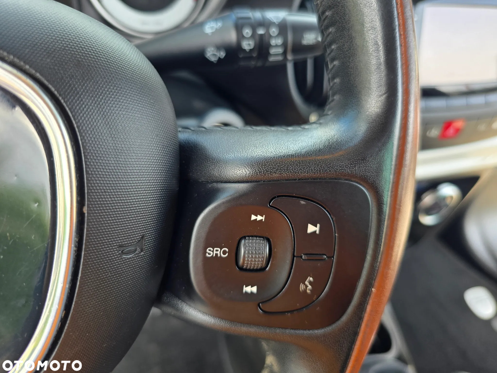 Fiat 500L - 28