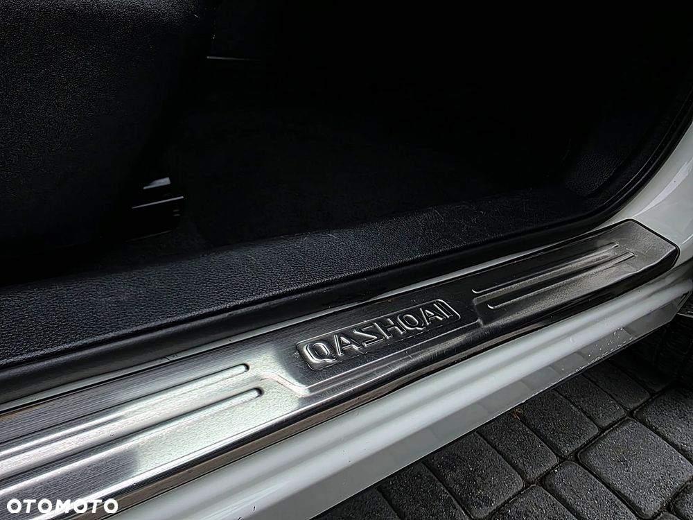 Nissan Qashqai 1.2 DIG-T Tekna - 19