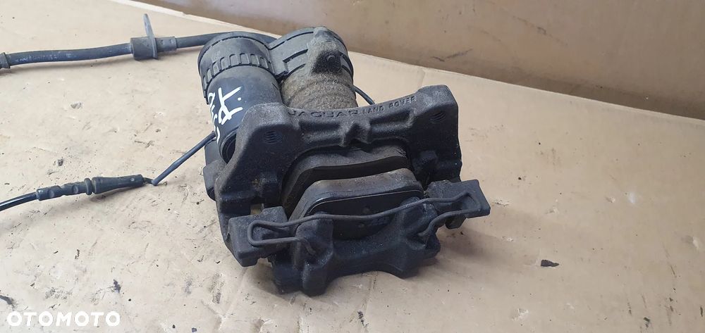 Zacisk hamulcowy prawy tył tylny prawy Land Rover Discovery Sport L550 FK72-2K327-BE - 5