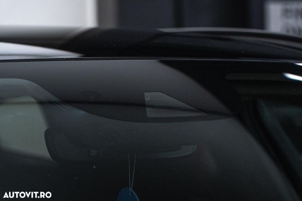 Volvo V60 B4 MHEV AT8 FWD Momentum - 30