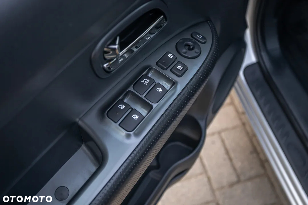 Kia Carens 1.6 CRDi Spirit - 20