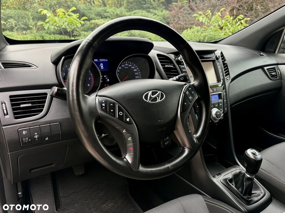 Hyundai i30 1.6 GDI Premium - 6