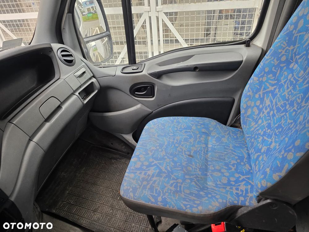 Iveco 35 - 11