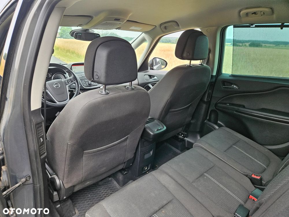 Opel Zafira 2.0 D (CDTI ecoFLEX) Start/Stop Active - 11
