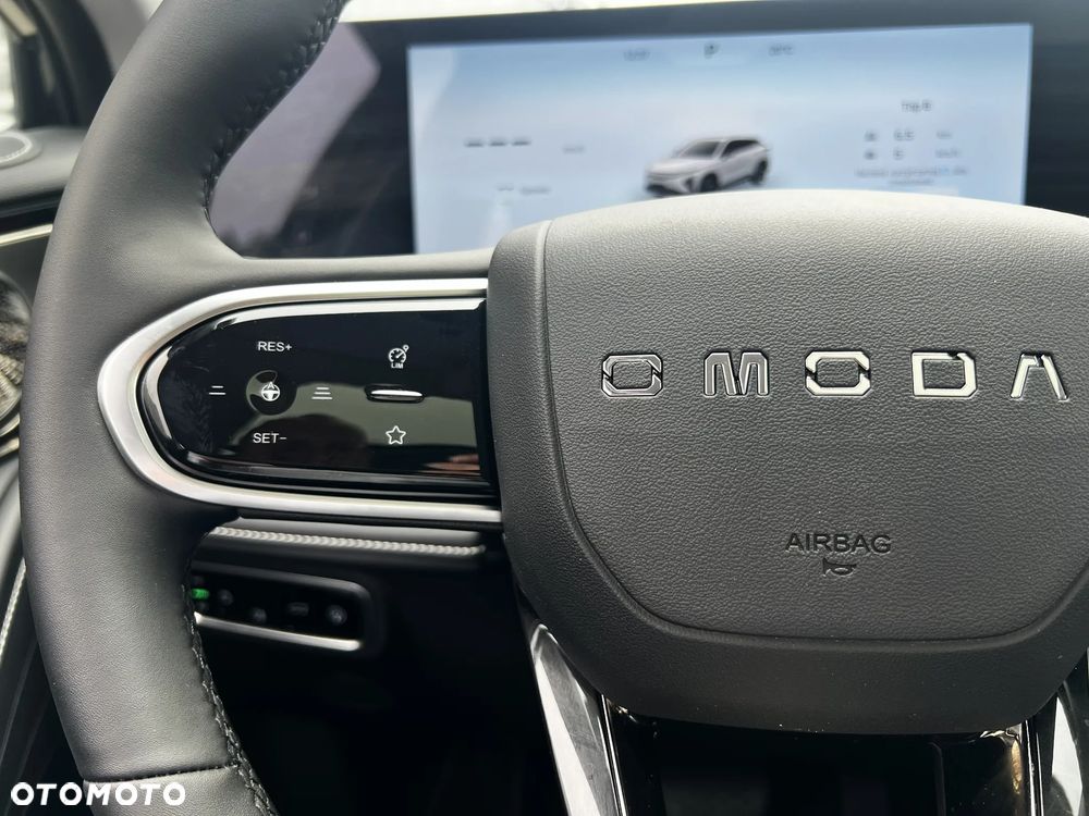 Omoda E5 - 14