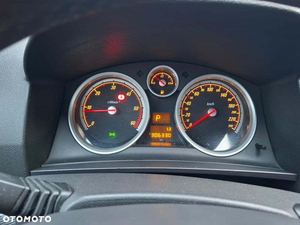 Opel Zafira 1.9 CDTI Essentia ActiveSelect - 24