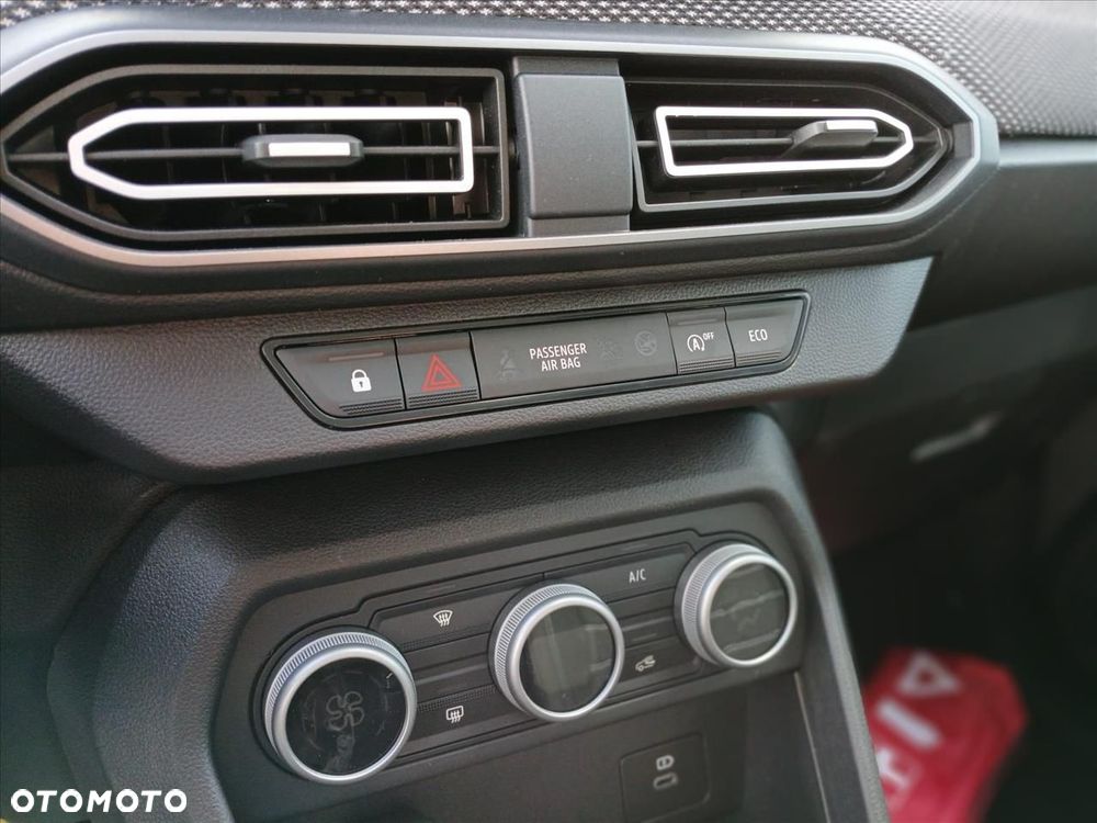 Dacia Sandero 1.0 TCe Expression - 11