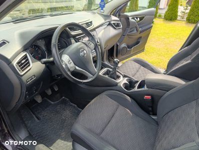 Nissan Qashqai 1.6 DIG-T 360 - 12