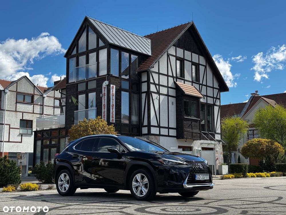 Lexus UX - 2