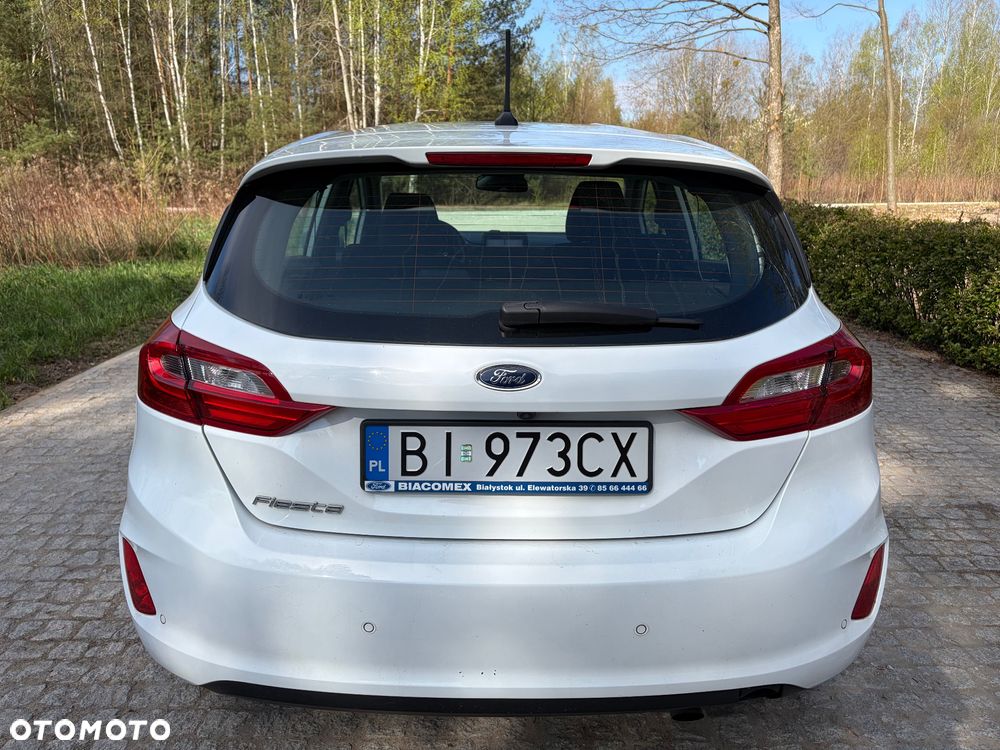 Ford Fiesta 1.1 Titanium - 11