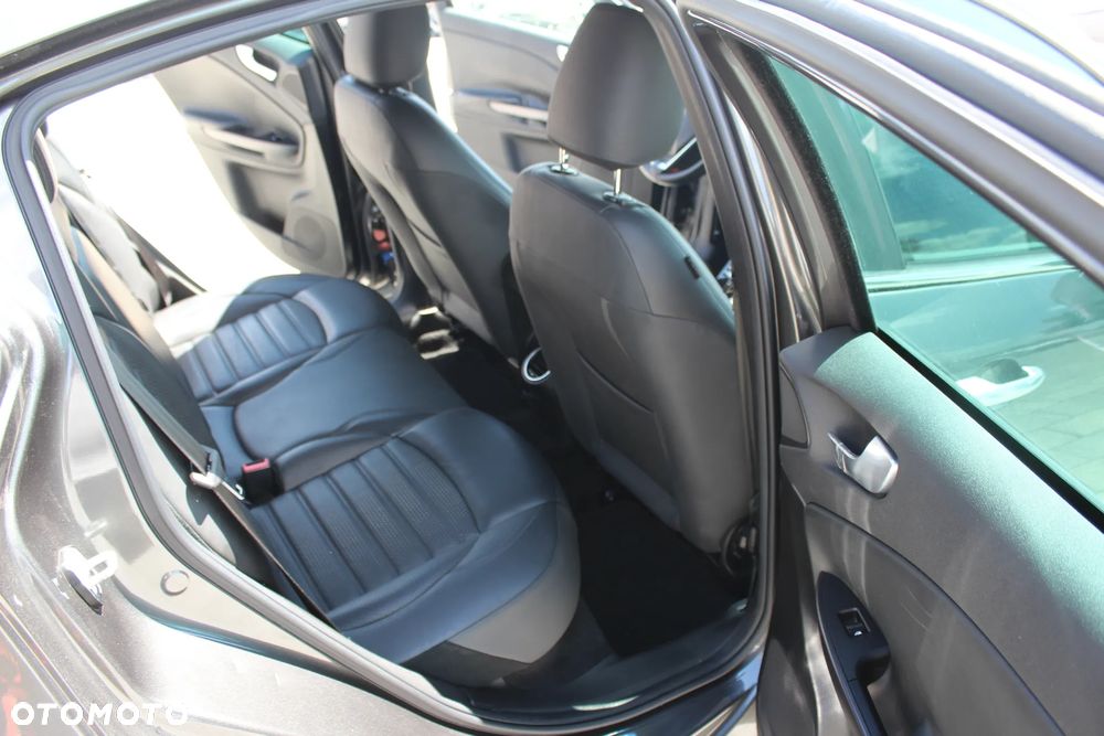 Alfa Romeo Giulietta 1.6 JTDM 16V Business - 19