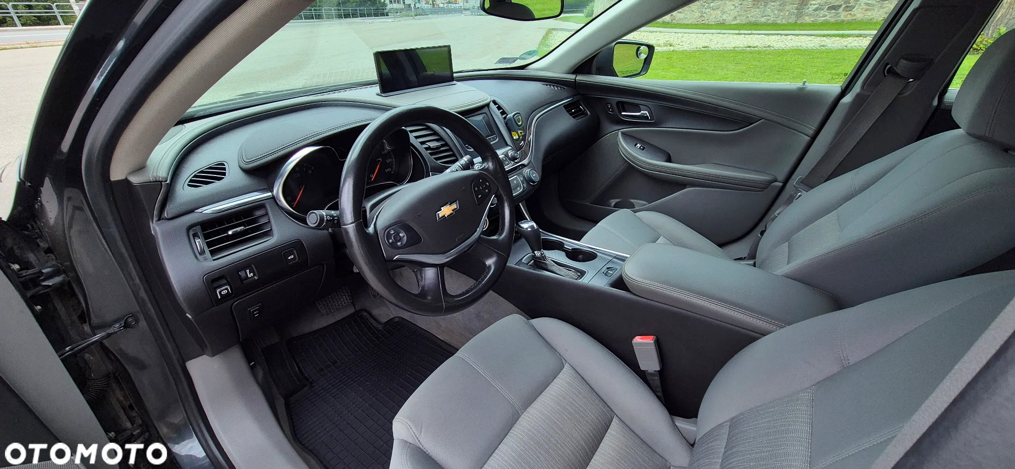 Chevrolet Impala - 10