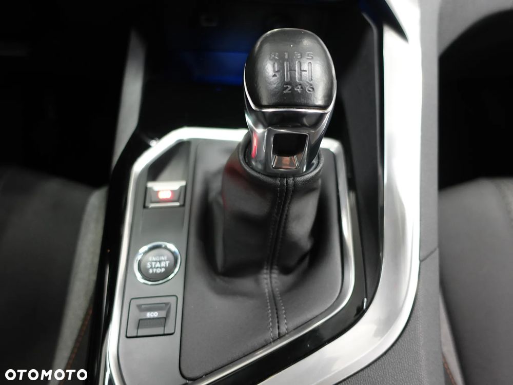 Peugeot 3008 PureTech 130 Stop & Start GPF Active - 36
