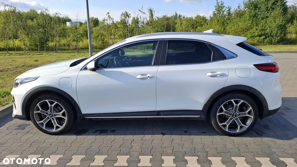 Kia XCeed 1.6 GDI PHEV L Business Line DCT - 4