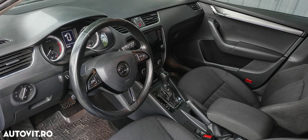 Skoda Octavia 1.5 TSI DSG Style - 15