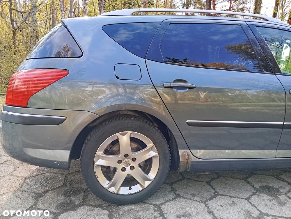 Peugeot 407 - 11
