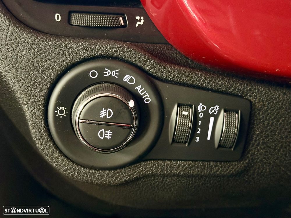 Fiat 500X 1.4 MA Lounge J18 S&S - 16