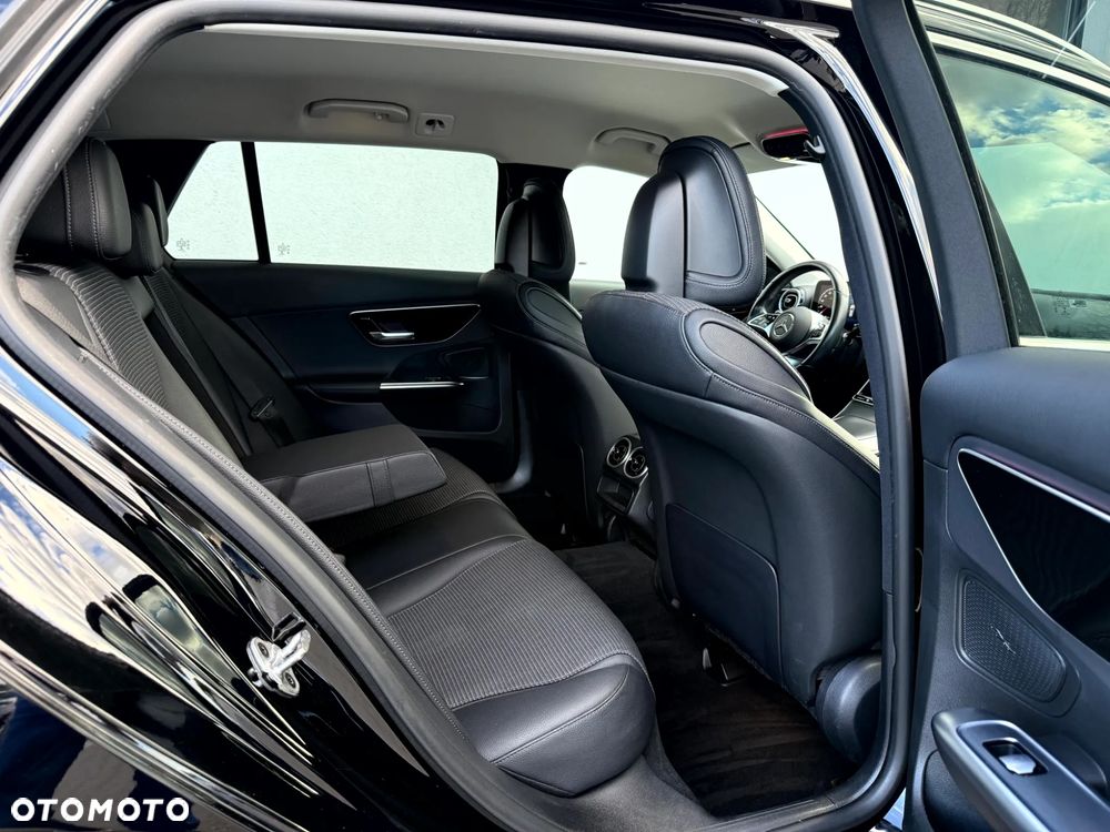 Mercedes-Benz Klasa C 220 d 9G-TRONIC Avantgarde - 26