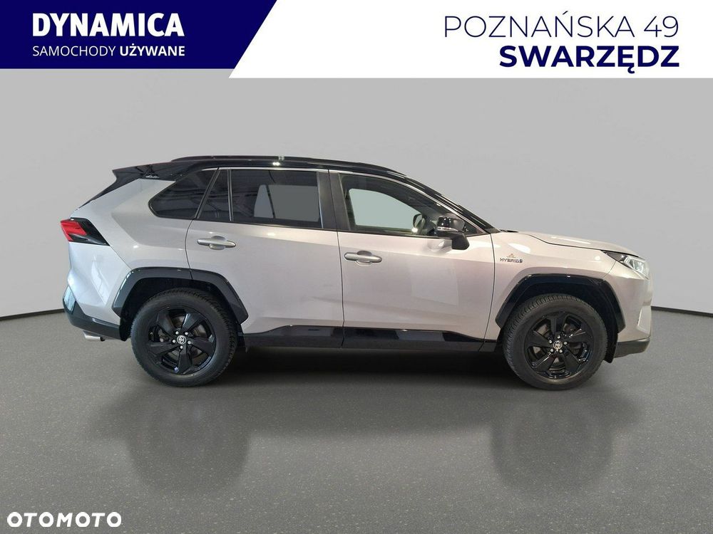 Toyota RAV4 - 9
