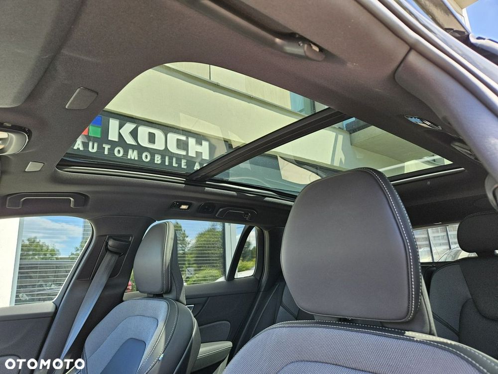 Volvo V60 B4 B DKG Ultra Dark - 22