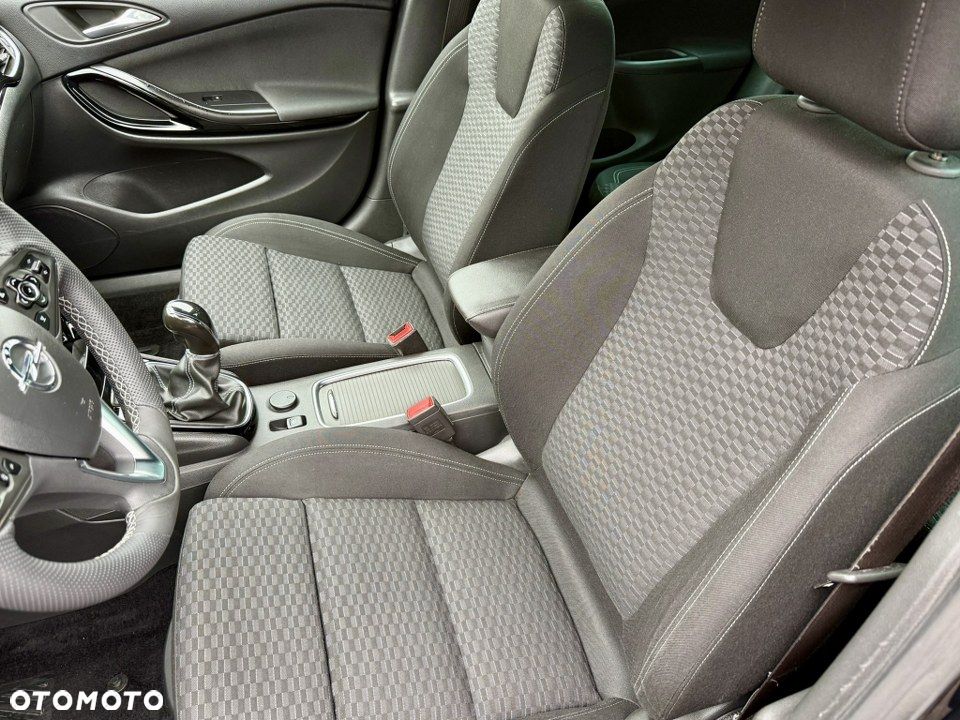 Opel Astra 1.4 Turbo Start/Stop Innovation - 20