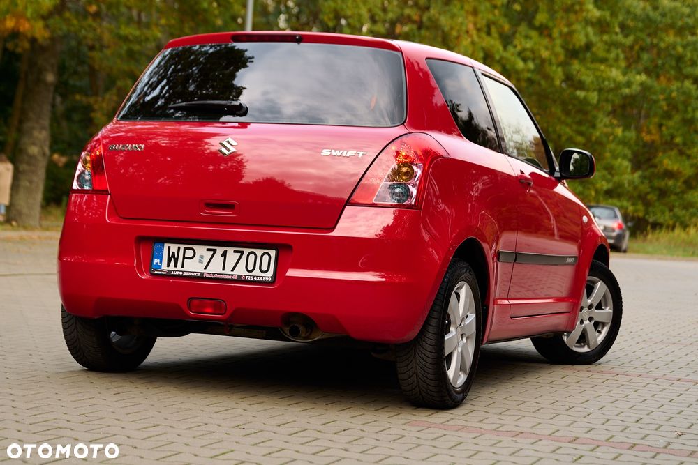 Suzuki Swift - 3