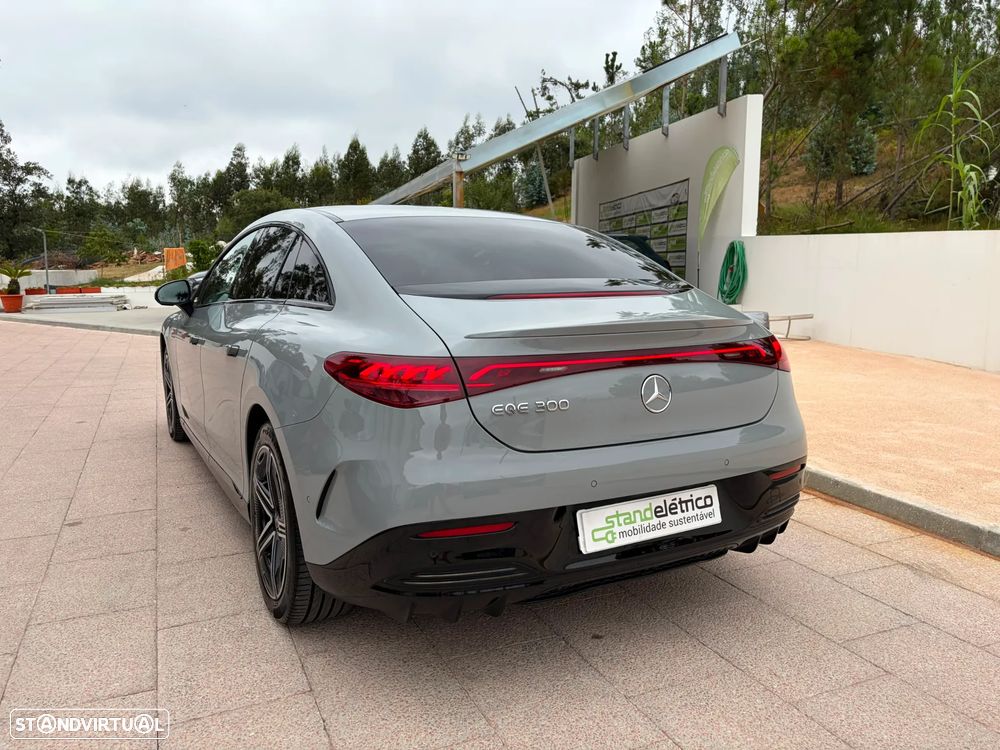 Mercedes-Benz EQE 300 AMG Line - 26