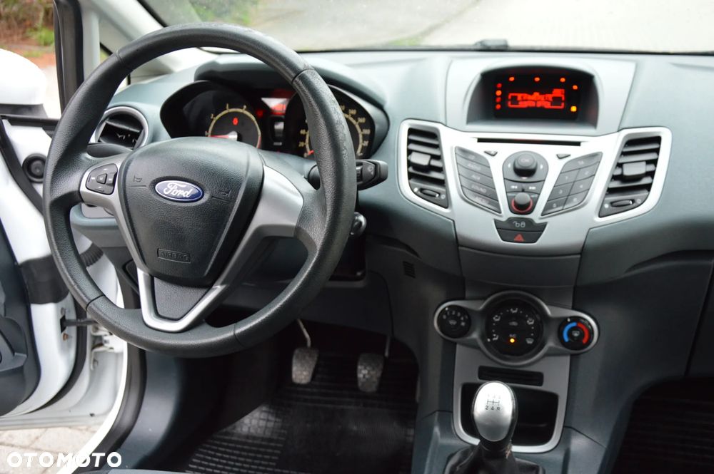 Ford Fiesta 1.25 Viva - 16